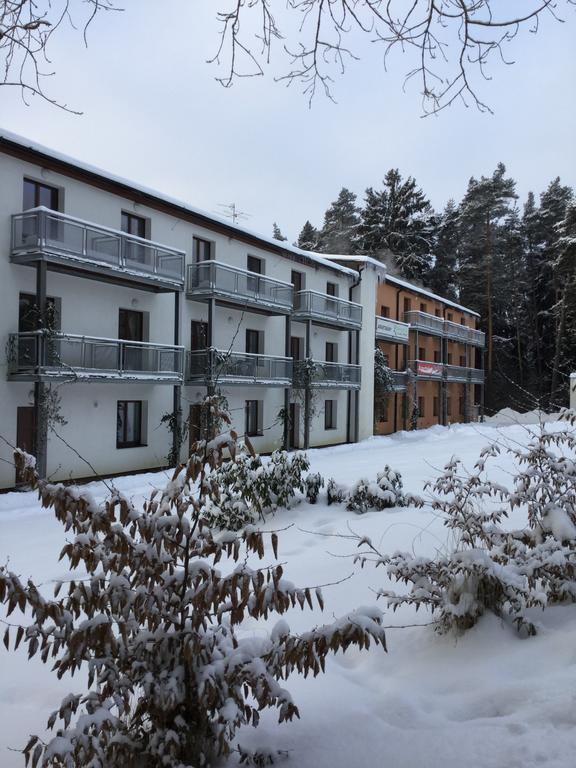 Ernesta Club Lipno Apartman Lipno nad Vltavou Kültér fotó