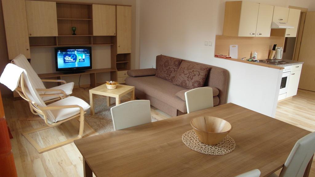 Ernesta Club Lipno Apartman Lipno nad Vltavou Kültér fotó